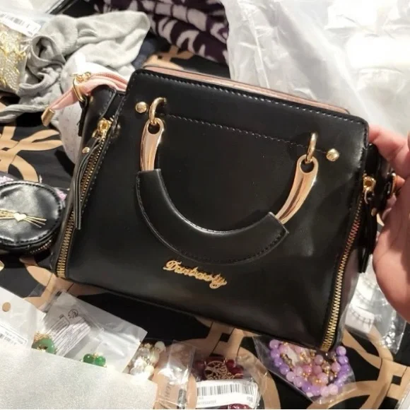 Black Crossbody Bag - Picture 4 of 4